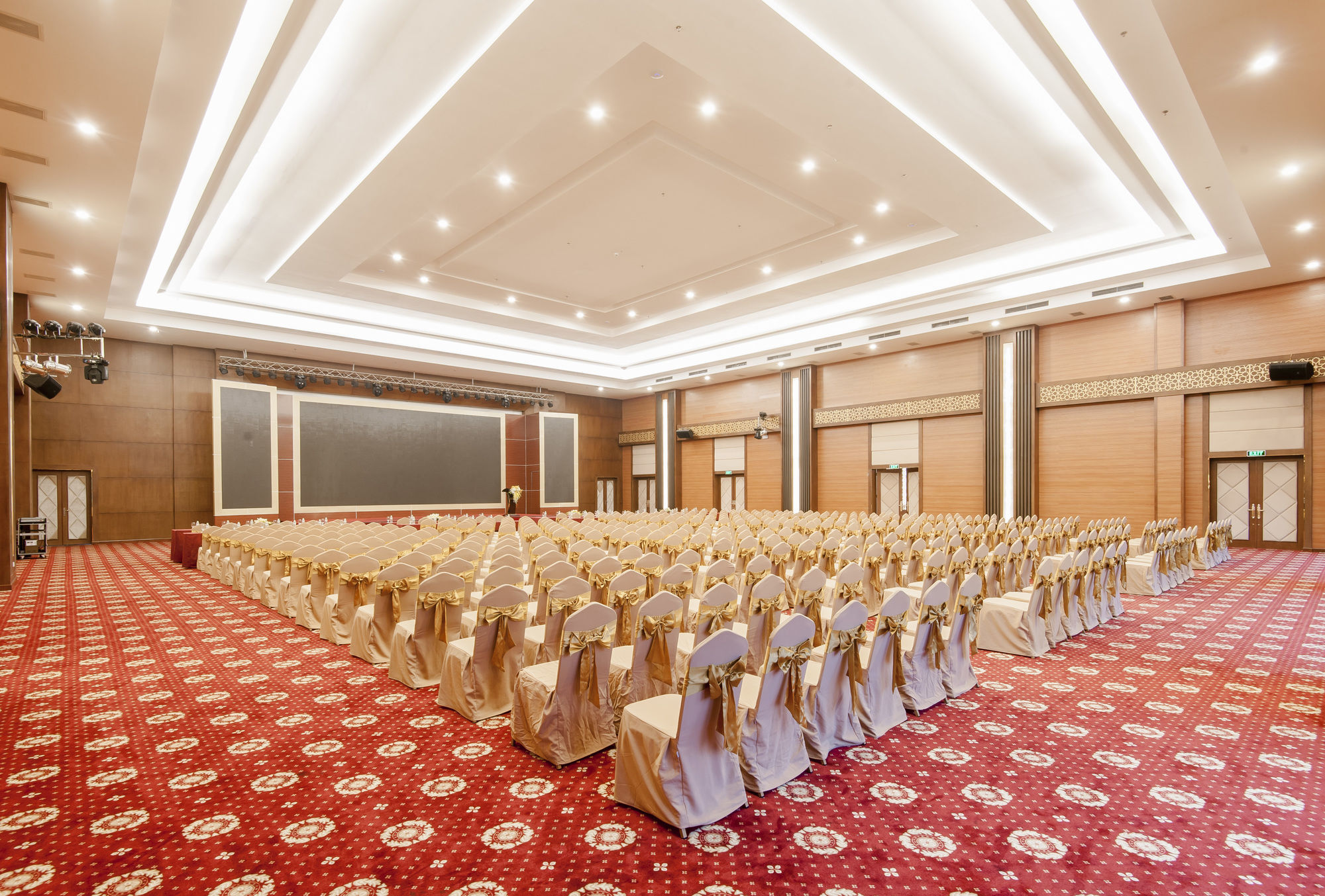 Muong Thanh Grand Lao Cai Hotel Kültér fotó